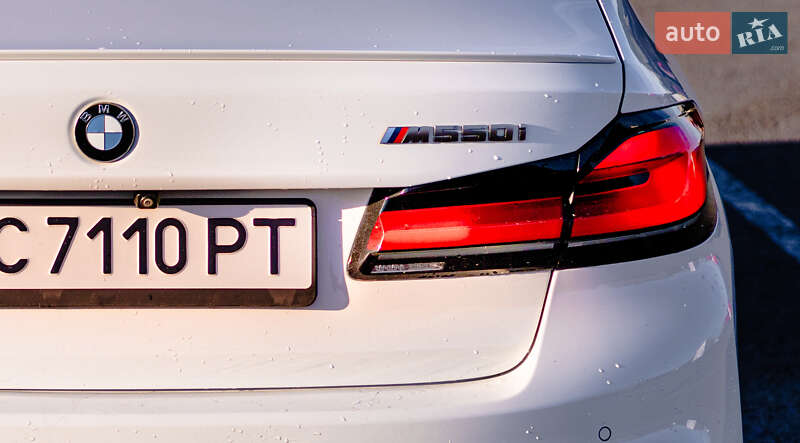 Седан BMW 5 Series 2017 в Львове фото 8 Седан BMW 5 Series 2017 в Львове