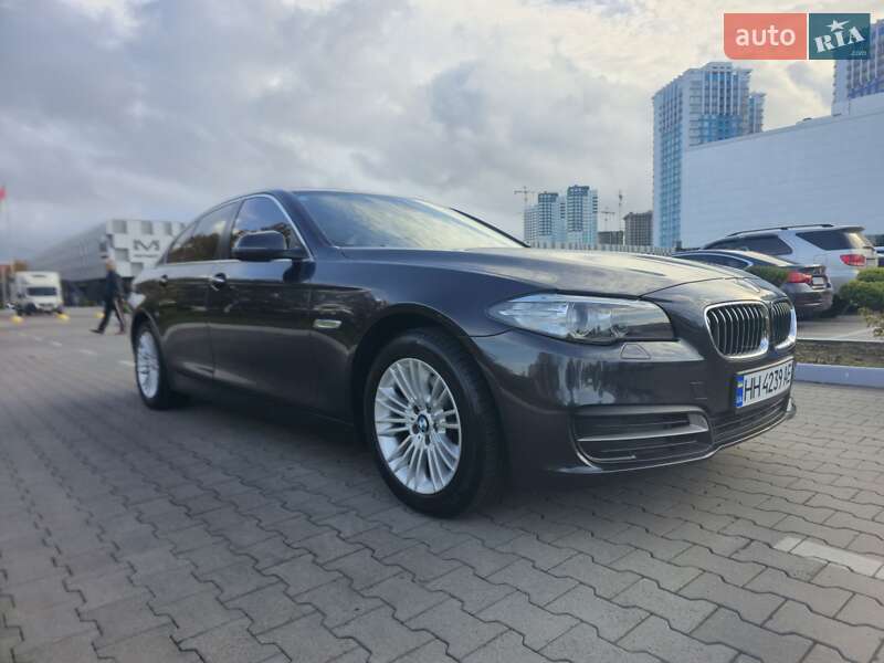 Седан BMW 5 Series 2013 в Одессе фото 13 Седан BMW 5 Series 2013 в Одессе