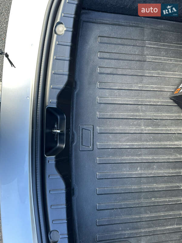 Седан BMW 5 Series 2013 в Тернополе фото 18 Седан BMW 5 Series 2013 в Тернополе