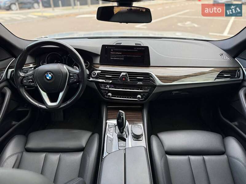 Седан BMW 5 Series 2018 в Києві фото 22 Седан BMW 5 Series 2018 в Києві