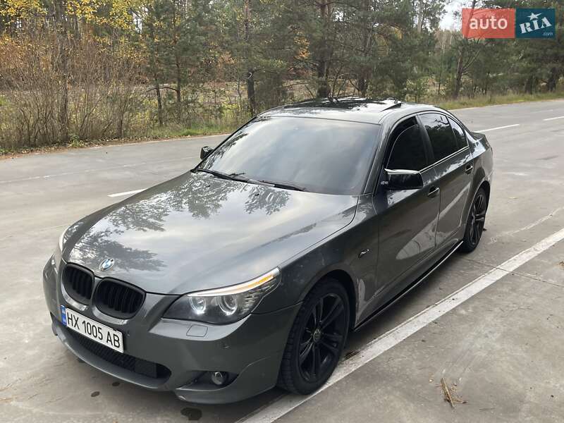 Седан BMW 5 Series 2004 в Славуте