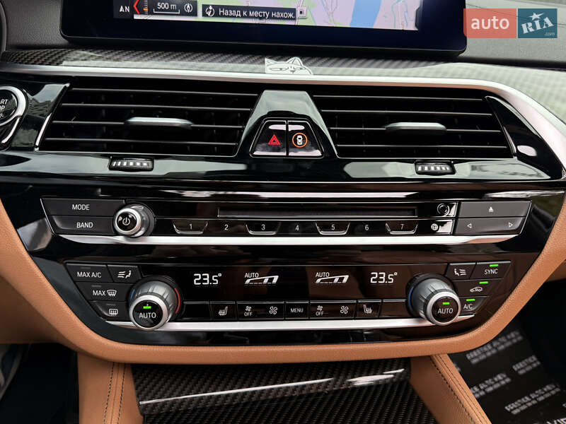 Седан BMW 5 Series 2018 в Києві фото 71 Седан BMW 5 Series 2018 в Києві