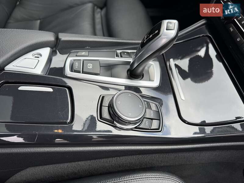 Седан BMW 5 Series 2014 в Виннице