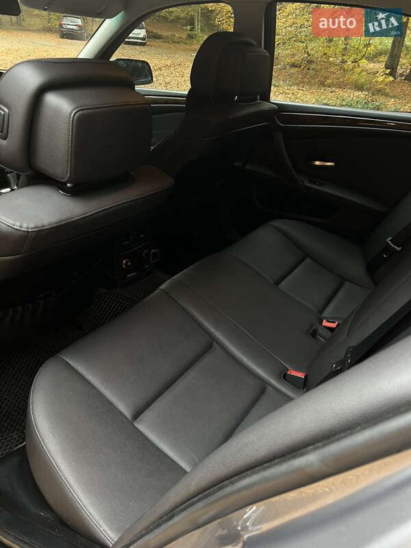 Седан BMW 5 Series 2008 в Львові