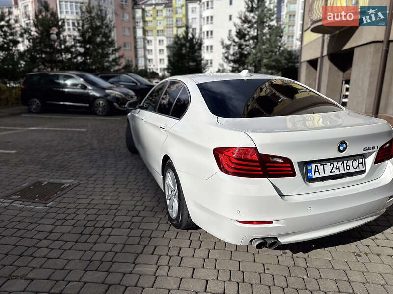 Седан BMW 5 Series 2016 в Івано-Франківську