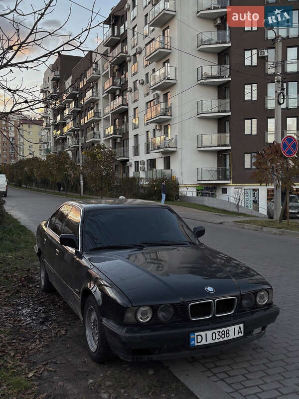 BMW 5 Series 1988 BMW 5 Series 1988