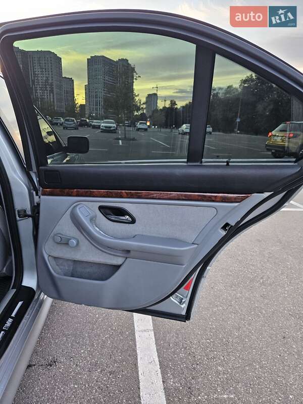 Седан BMW 5 Series 1997 в Киеве фото 36 Седан BMW 5 Series 1997 в Киеве