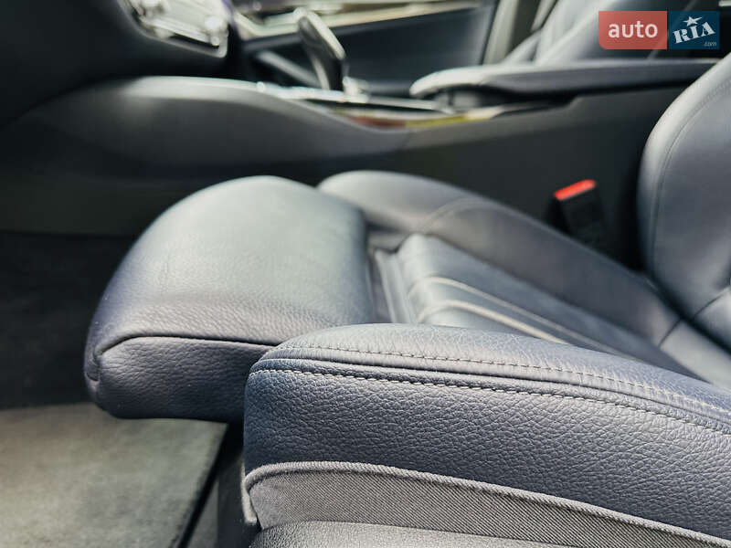 Седан BMW 5 Series 2017 в Киеве фото 17 Седан BMW 5 Series 2017 в Киеве