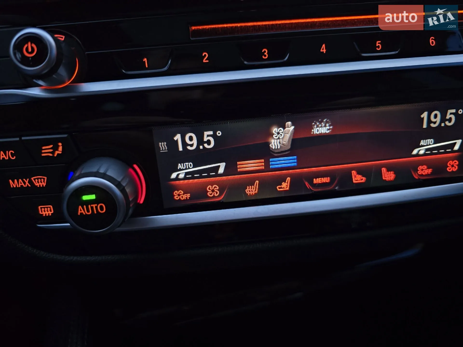 2017 BMW 5er - мініатюра 2