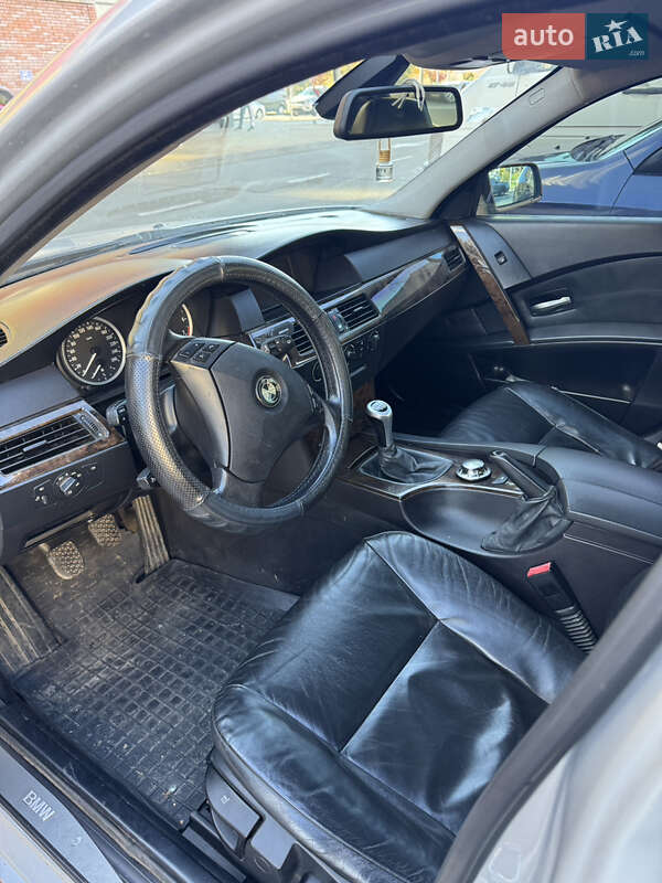 Седан BMW 5 Series 2004 в Киеве фото 5 Седан BMW 5 Series 2004 в Киеве