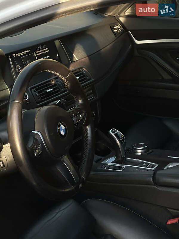 Седан BMW 5 Series 2014 в Кропивницком
