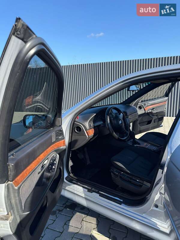 Седан BMW 5 Series 2002 в Летичіві