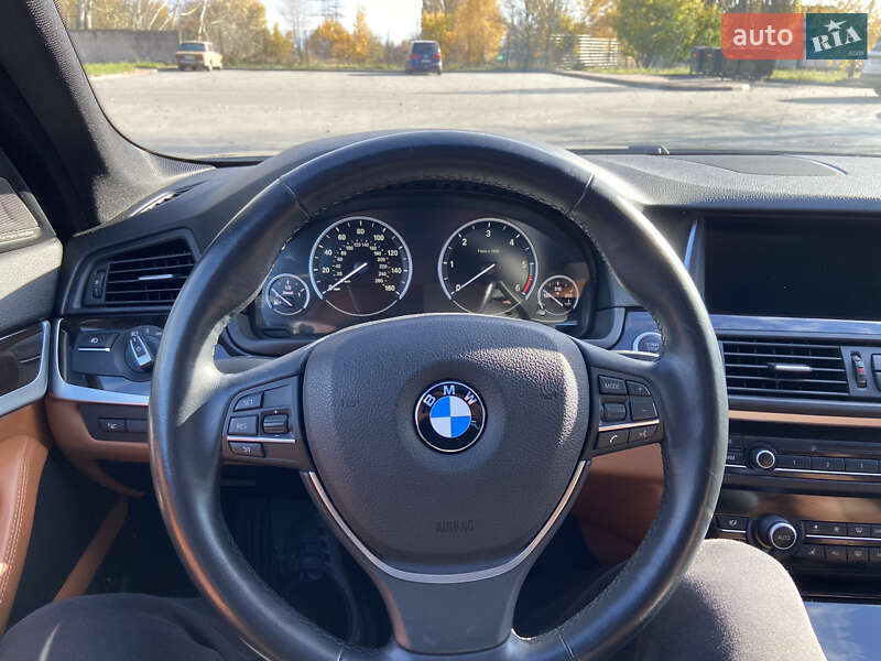 Седан BMW 5 Series 2014 в Чернигове