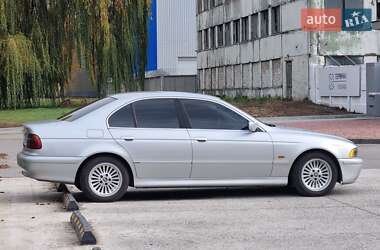 Седан BMW 5 Series 2002 в Полтаве