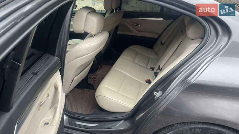 Седан BMW 5 Series 2010 в Киеве фото 17 Седан BMW 5 Series 2010 в Киеве