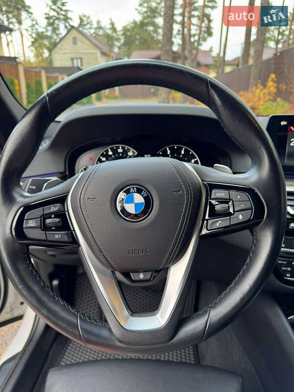 Седан BMW 5 Series 2018 в Буче фото 6 Седан BMW 5 Series 2018 в Буче