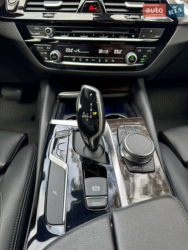 Седан BMW 5 Series 2018 в Буче фото 9 Седан BMW 5 Series 2018 в Буче