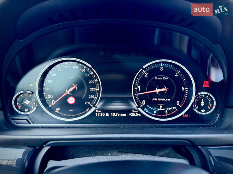 Седан BMW 5 Series 2015 в Киеве