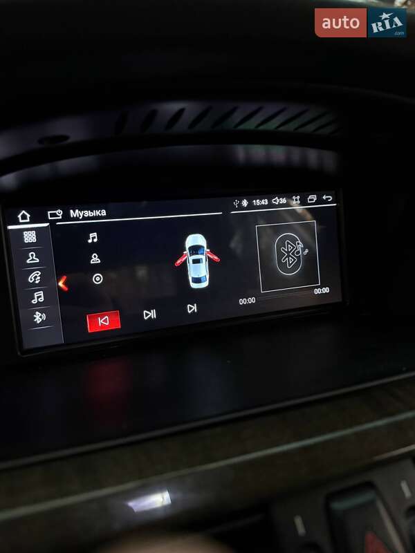 Седан BMW 5 Series 2004 в Новомосковске