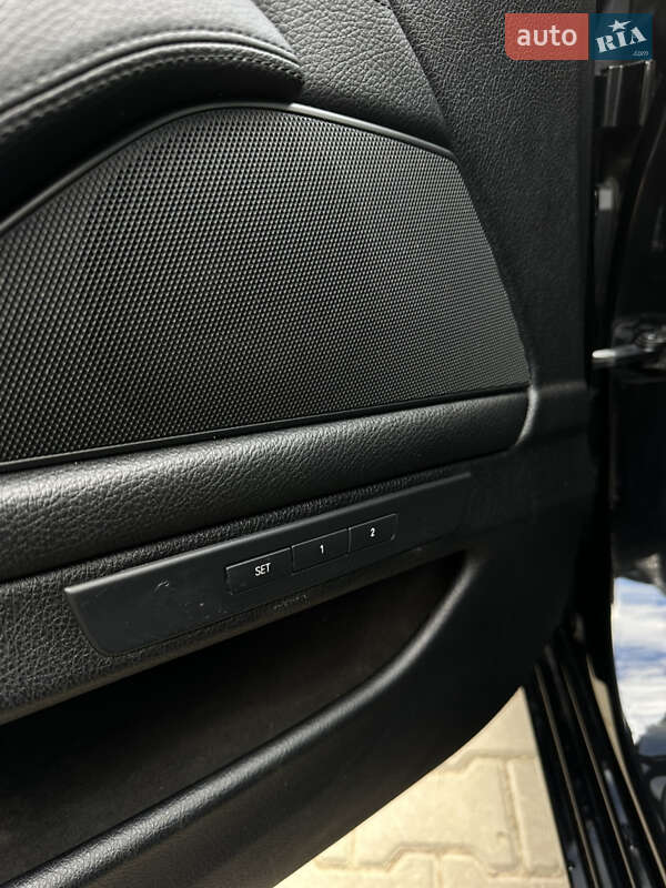 Седан BMW 5 Series 2016 в Киеве фото 29 Седан BMW 5 Series 2016 в Киеве