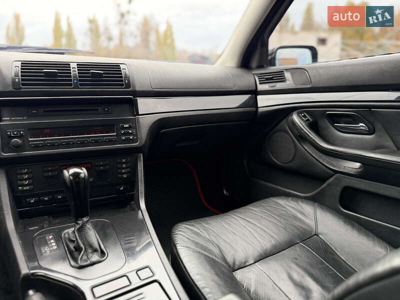 Універсал BMW 5 Series 2003 в Рівному