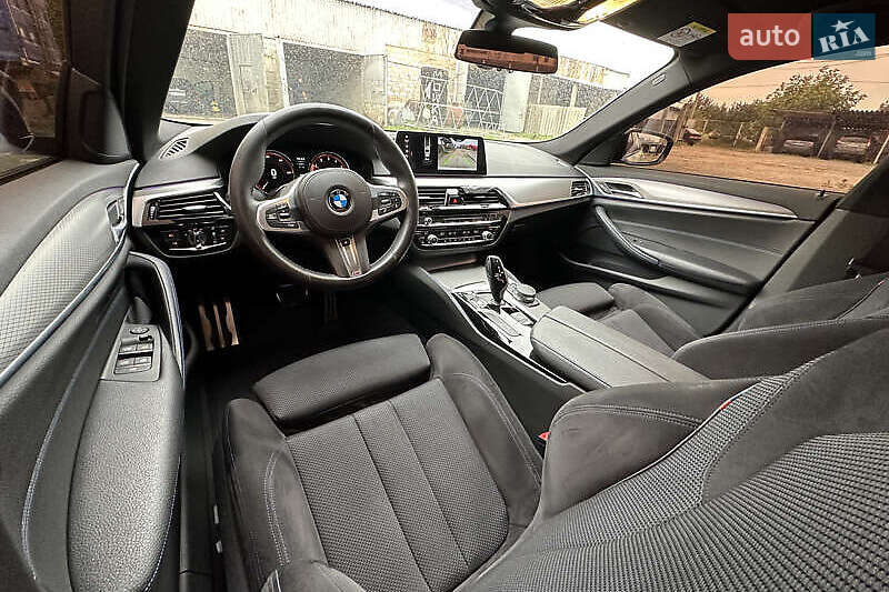 Седан BMW 5 Series 2017 в Львове фото 17 Седан BMW 5 Series 2017 в Львове