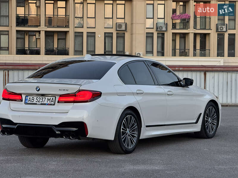 Седан BMW 5 Series 2018 в Виннице