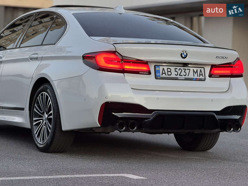 Седан BMW 5 Series 2018 в Виннице
