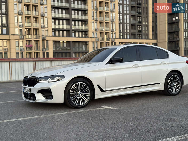 Седан BMW 5 Series 2018 в Виннице