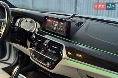 Седан BMW 5 Series 2018 в Києві