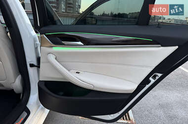 Седан BMW 5 Series 2018 в Києві