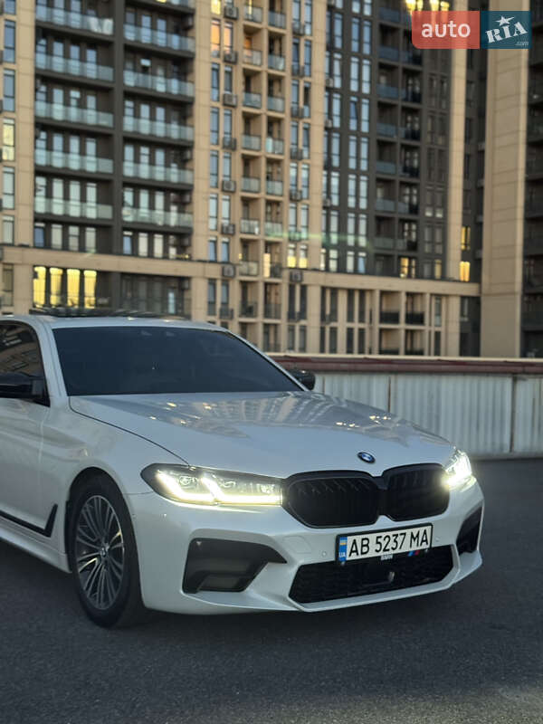 Седан BMW 5 Series 2018 в Виннице