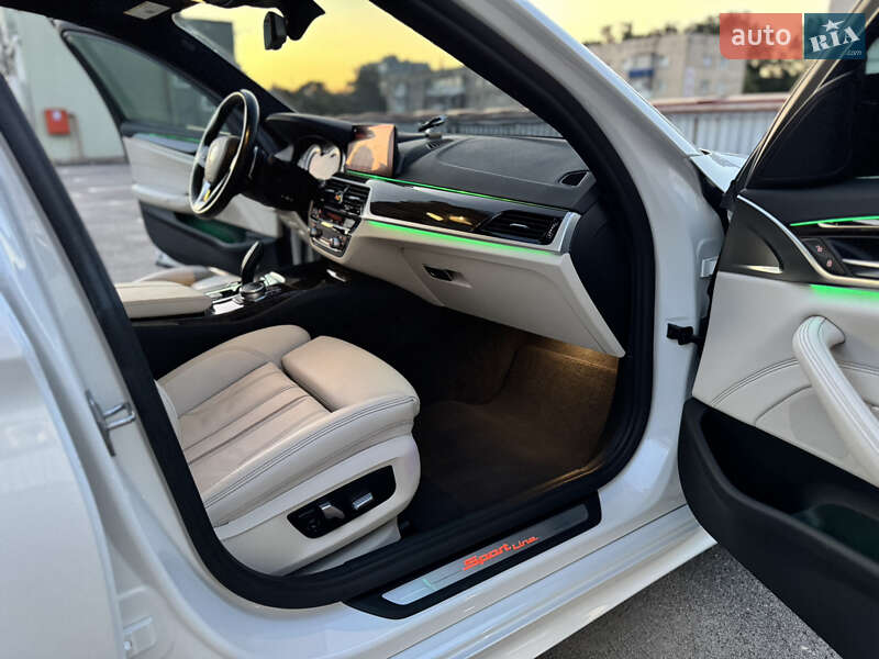 Седан BMW 5 Series 2018 в Виннице
