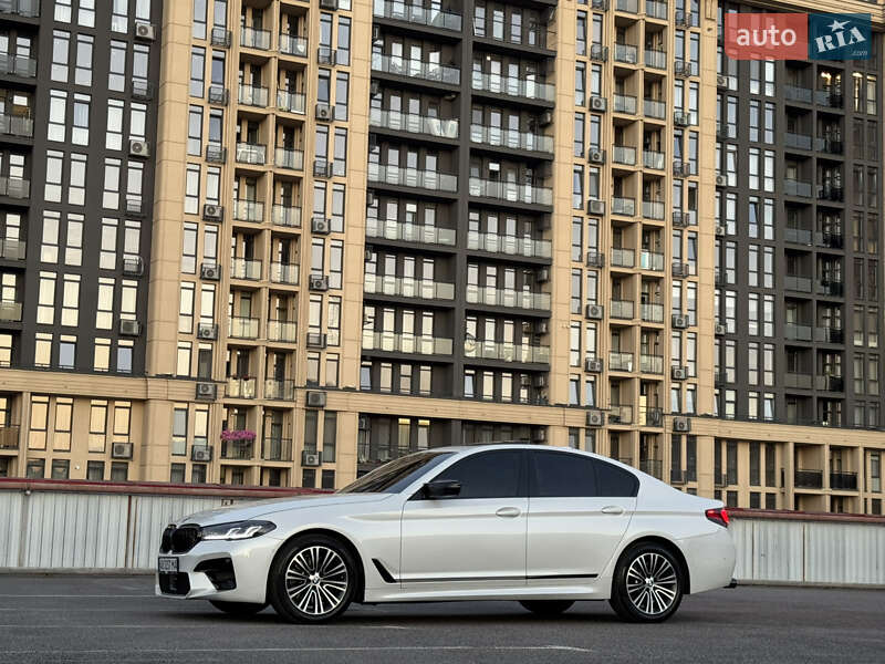 Седан BMW 5 Series 2018 в Виннице