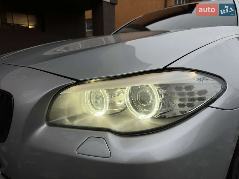 Седан BMW 5 Series 2012 в Сваляве