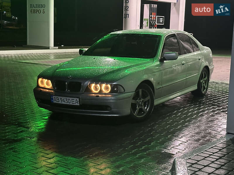 Седан BMW 5 Series 2001 в Виннице