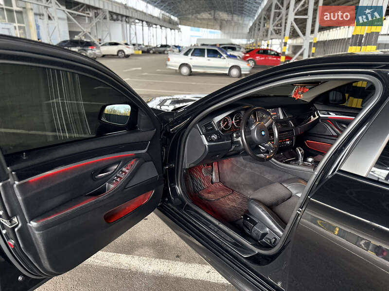 Седан BMW 5 Series 2011 в Харькове