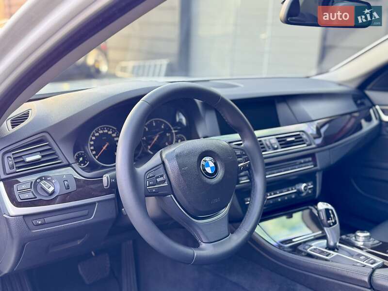 Седан BMW 5 Series 2013 в Одессе