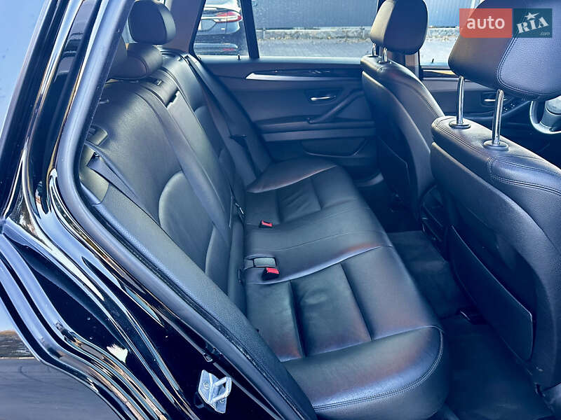 Універсал BMW 5 Series 2014 в Дніпрі
