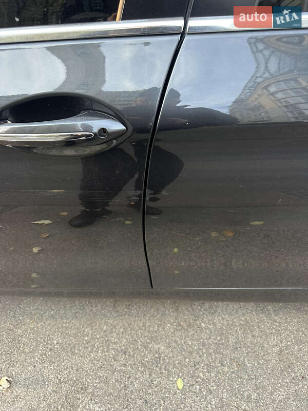 Седан BMW 5 Series 2012 в Києві фото 76 Седан BMW 5 Series 2012 в Києві