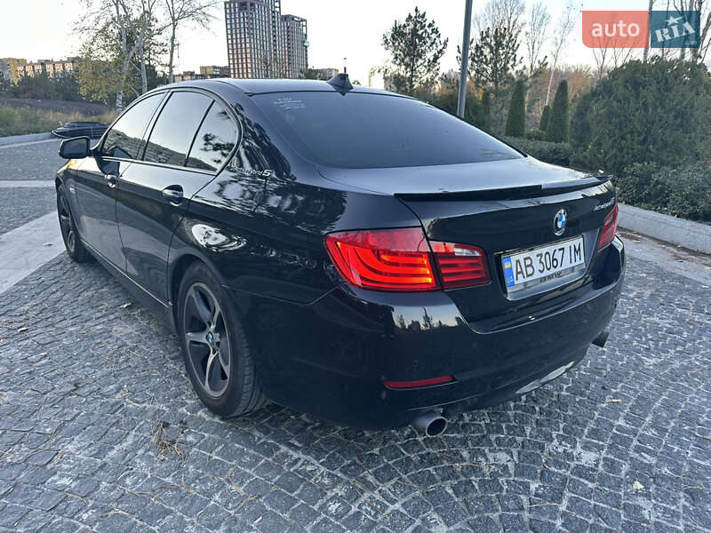 Седан BMW 5 Series 2012 в Днепре