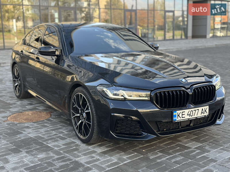 Седан BMW 5 Series 2017 в Днепре