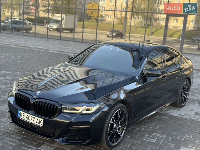 Седан BMW 5 Series 2017 в Днепре
