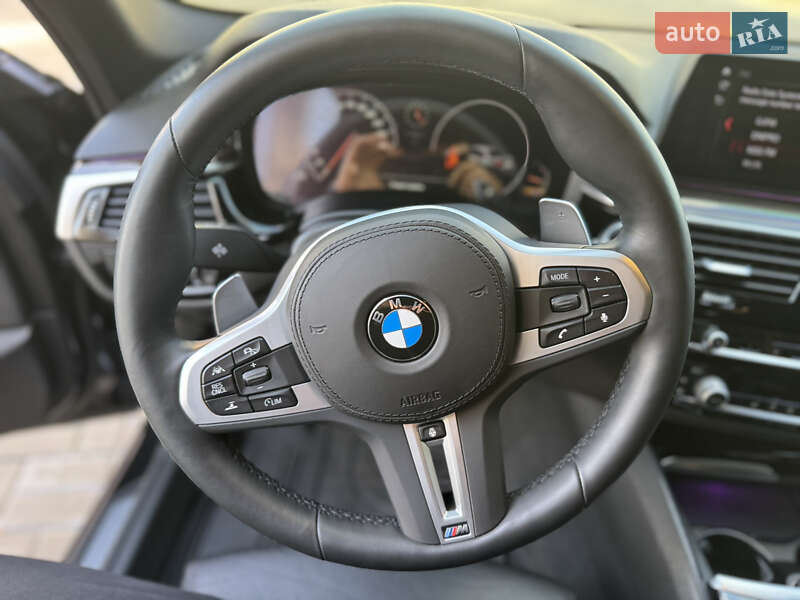 Седан BMW 5 Series 2017 в Днепре