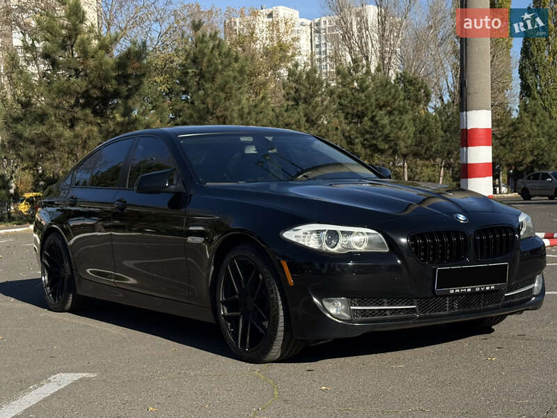 Седан BMW 5 Series 2011 в Одессе