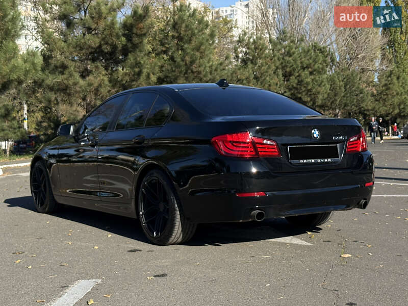 Седан BMW 5 Series 2011 в Одессе