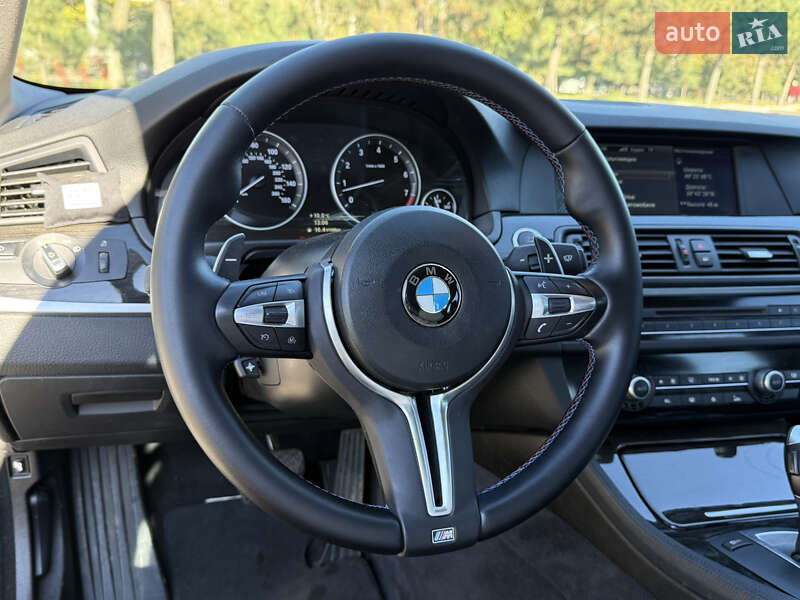 Седан BMW 5 Series 2011 в Одессе