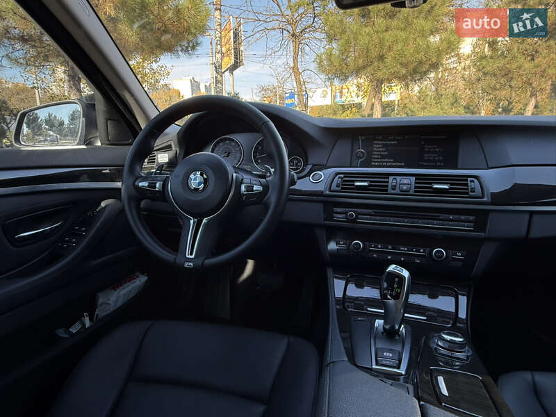 Седан BMW 5 Series 2011 в Одессе