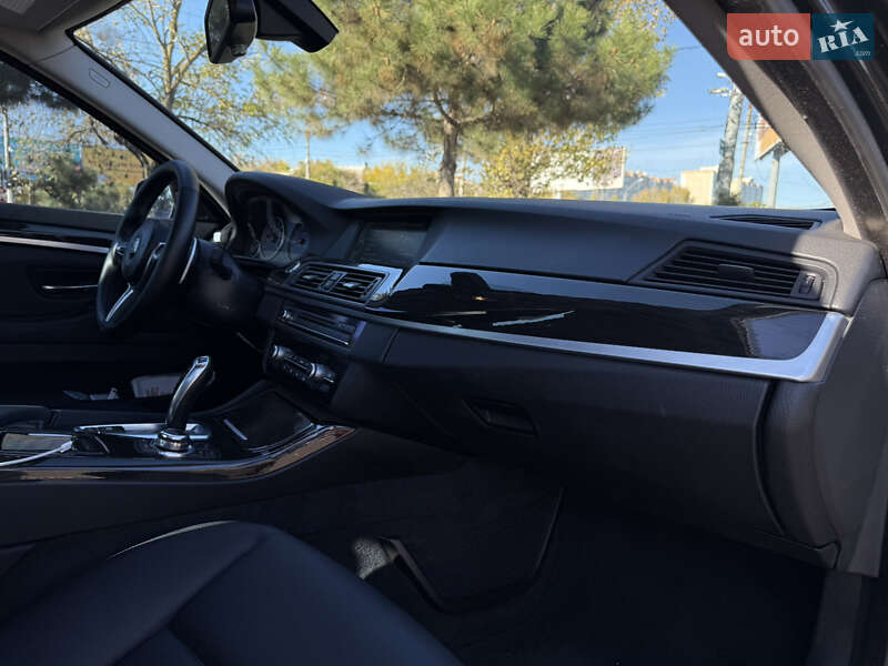 Седан BMW 5 Series 2011 в Одессе