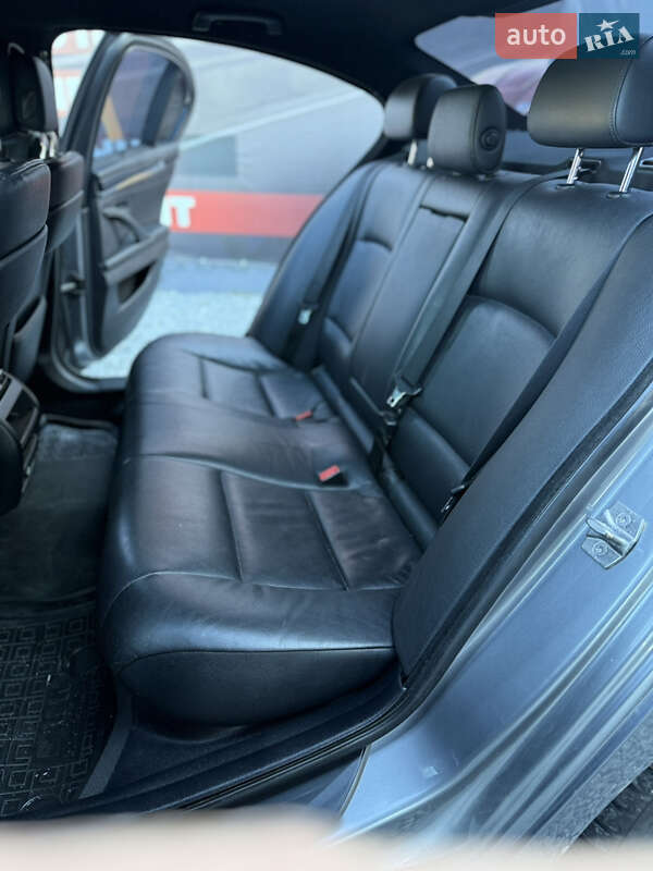 Седан BMW 5 Series 2013 в Стрые фото 15 Седан BMW 5 Series 2013 в Стрые